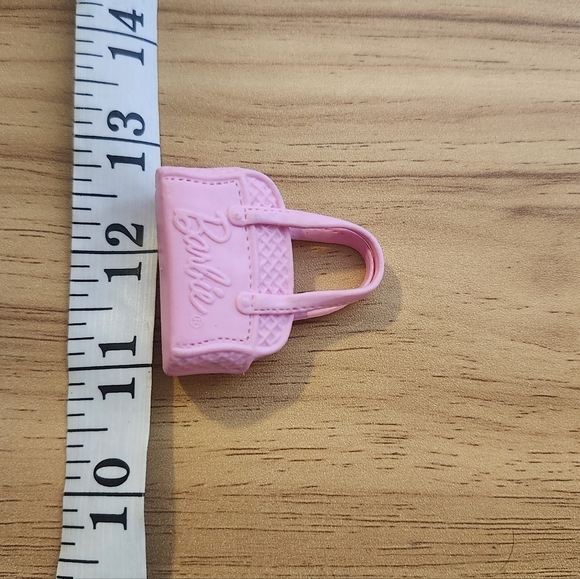 📌 NA - Picture 4 of 5